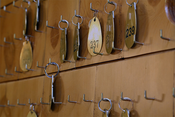 Supporting Brokers with Increased Discounts and Better Rates for Guesthouses